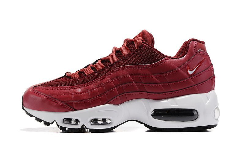 Nike Air Max 95 Essential